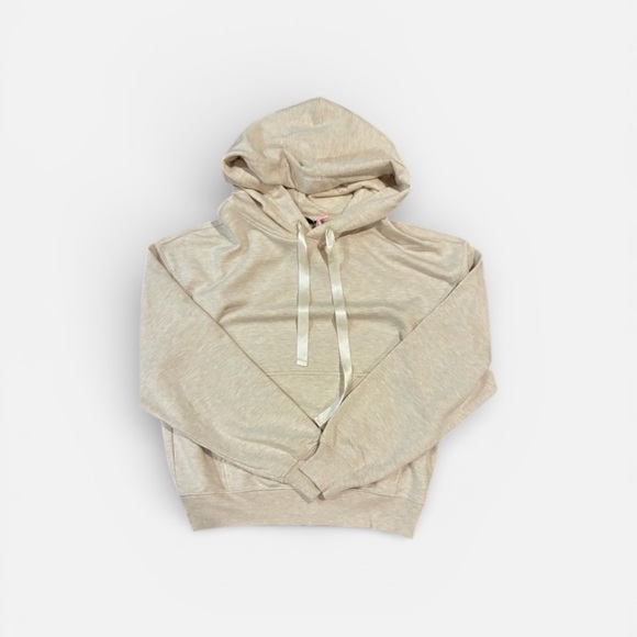 Vineyard Vines Tops - NWT- Vineyard Vines  Dreamcloth® Hoodie